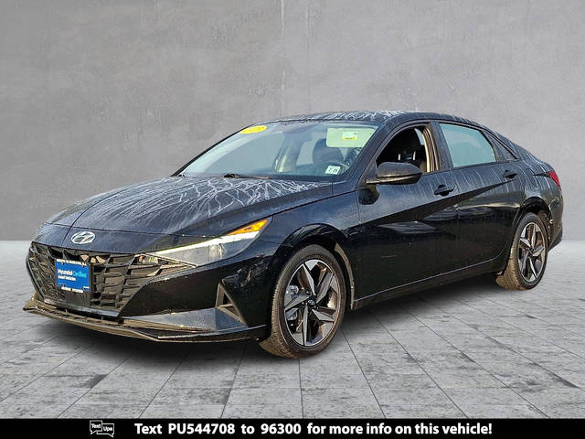 2023 Hyundai Elantra SEL FWD photo