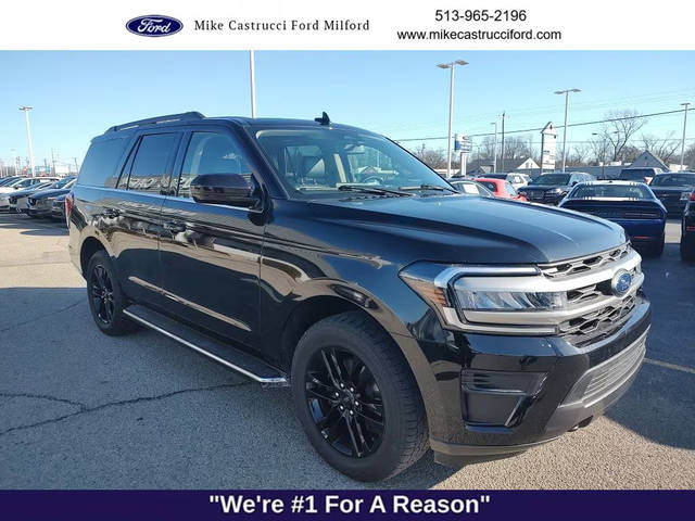 2023 Ford Expedition XLT 4WD photo