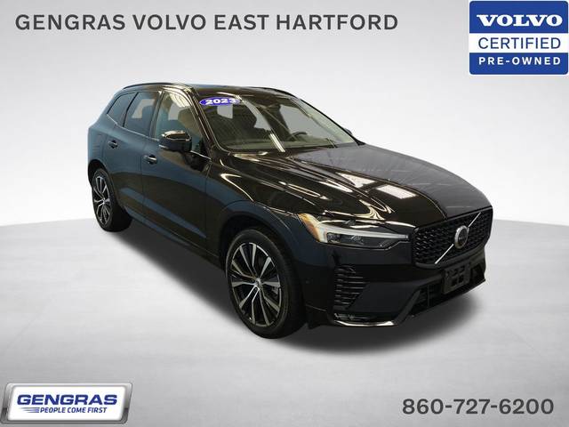 2023 Volvo XC60 Plus Dark Theme AWD photo