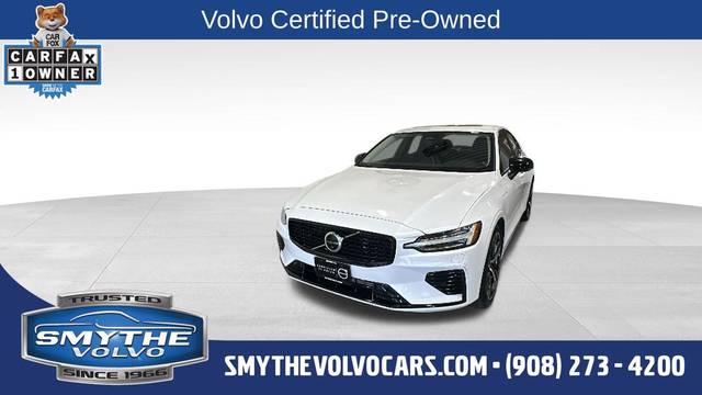 2023 Volvo S60 Recharge Plus Dark Theme AWD photo