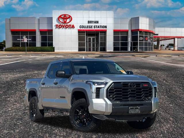 2023 Toyota Tundra SR5 4WD photo