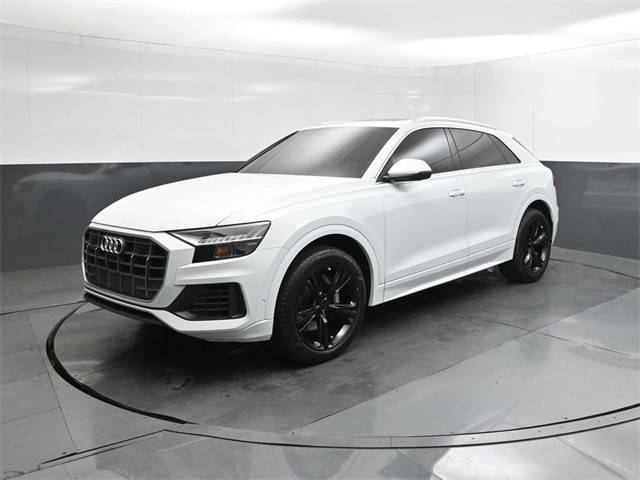 2023 Audi Q8 Premium AWD photo