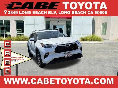 2023 Toyota Highlander XLE AWD photo
