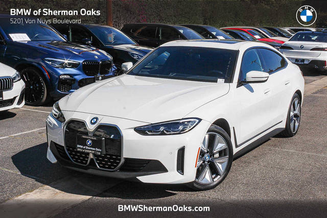 2023 BMW i4 eDrive35 RWD photo