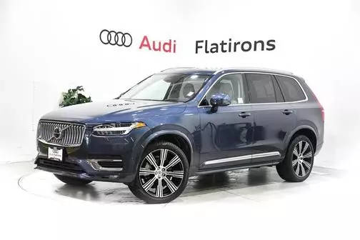 2023 Volvo XC90 Ultimate AWD photo