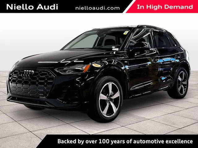 2023 Audi Q5 S line Premium Plus AWD photo