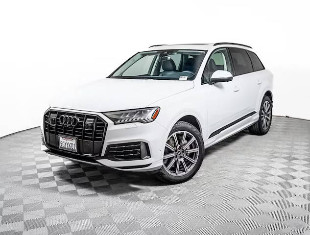 2023 Audi Q7 Premium Plus AWD photo