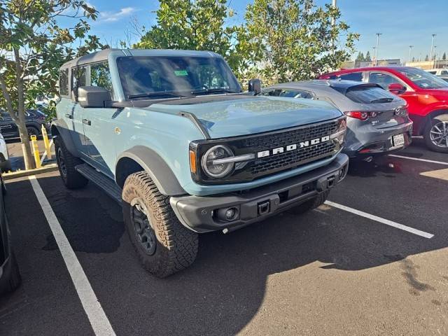2023 Ford Bronco 4 Door Wildtrak 4WD photo