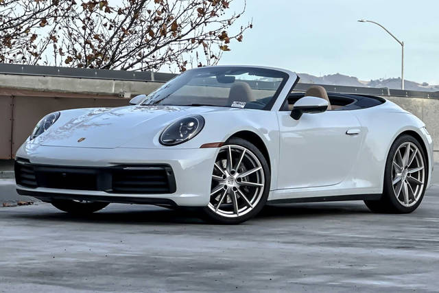 2023 Porsche 911 Carrera RWD photo