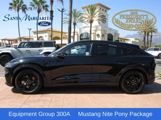 2023 Ford Mustang Mach-E Premium RWD photo