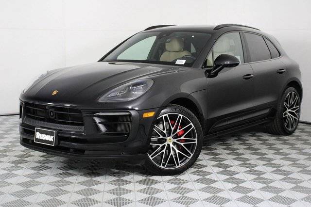 2023 Porsche Macan S AWD photo
