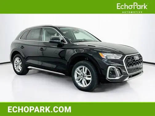 2023 Audi Q5 S line Premium AWD photo