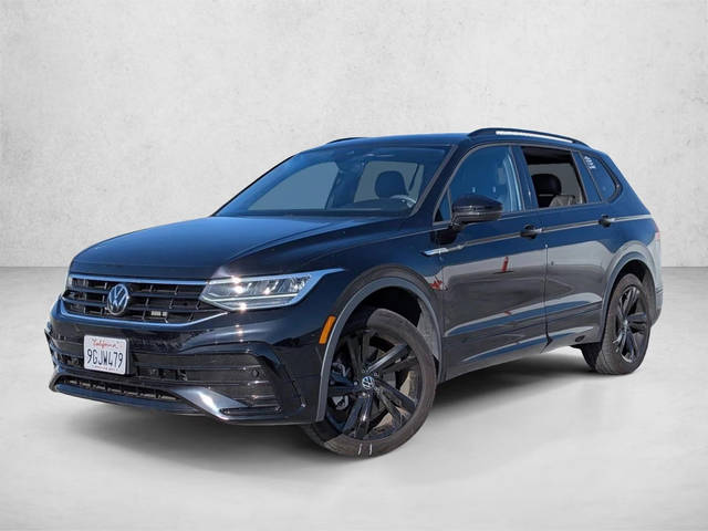 2023 Volkswagen Tiguan SE R-Line Black FWD photo