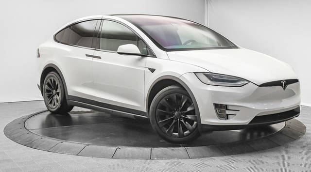 2020 Tesla Model X Long Range Plus AWD photo