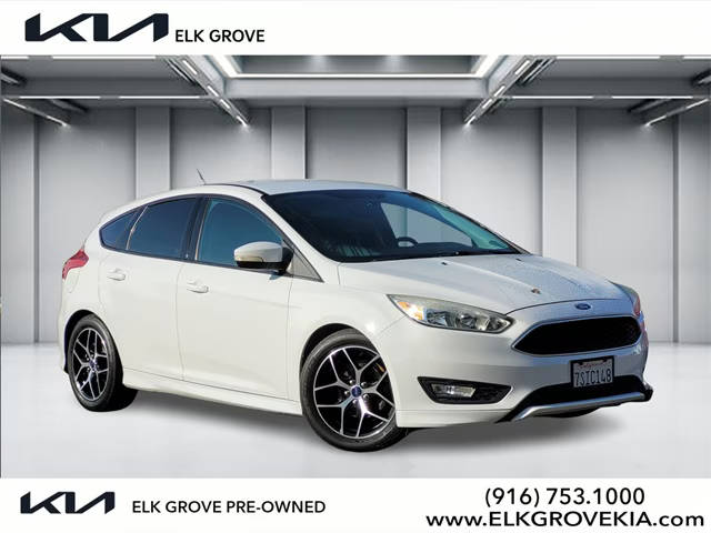 2015 Ford Focus SE FWD photo