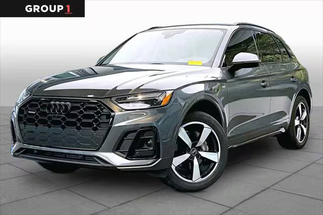 2023 Audi Q5 S line Premium Plus AWD photo