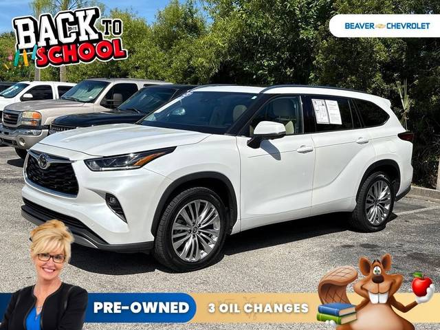 2023 Toyota Highlander Platinum FWD photo