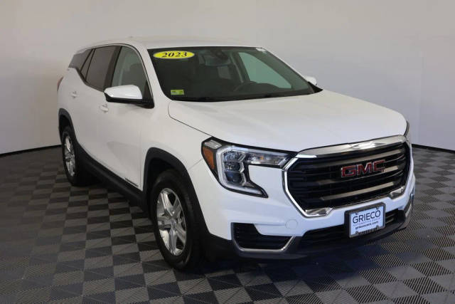 2023 GMC Terrain SLE FWD photo