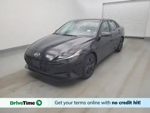 2023 Hyundai Elantra SEL FWD photo