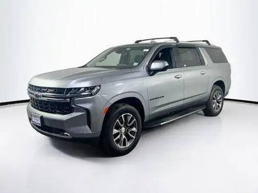 2023 Chevrolet Suburban LS 4WD photo