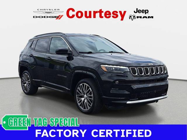 2023 Jeep Compass Limited 4WD photo