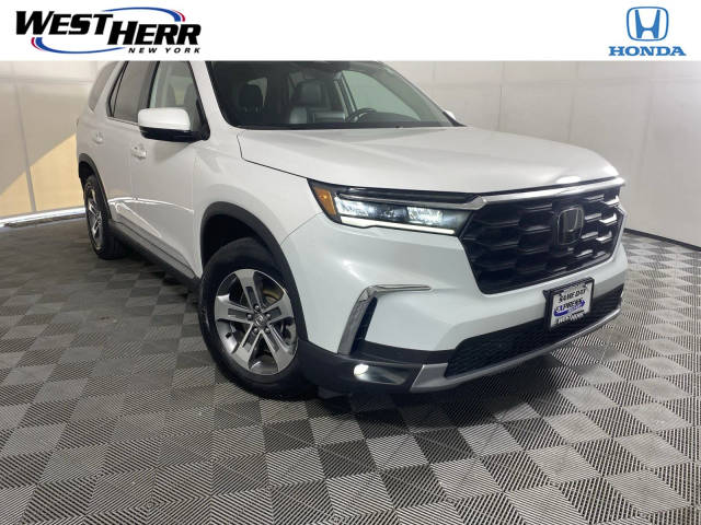 2023 Honda Pilot EX-L 8 Passenger AWD photo