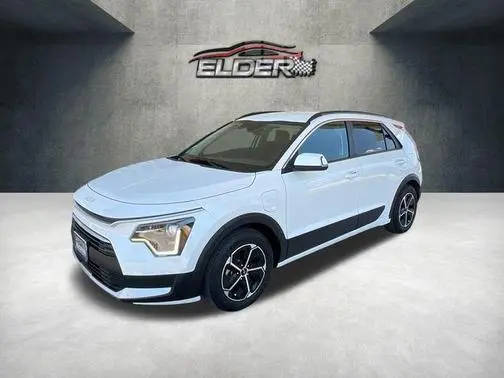 2023 Kia Niro EX FWD photo