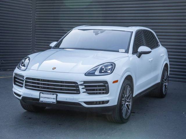 2023 Porsche Cayenne  AWD photo