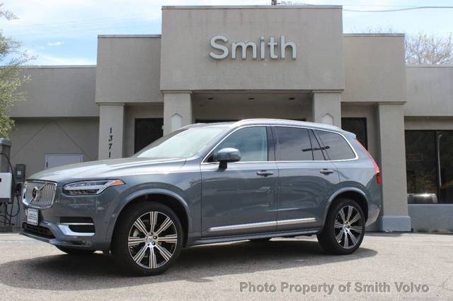 2023 Volvo XC90 Ultimate AWD photo