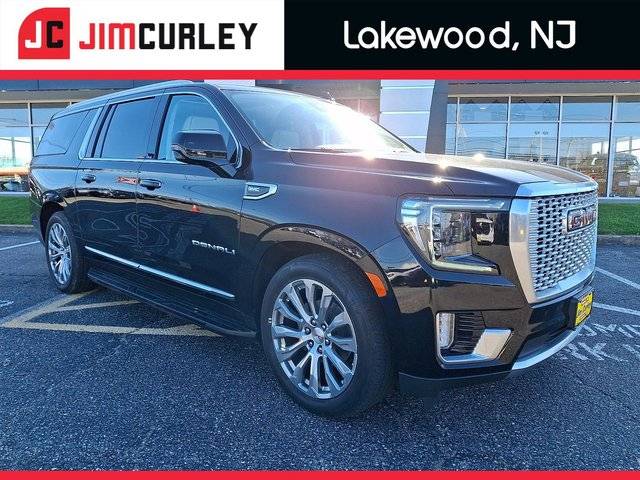 2023 GMC Yukon XL Denali 4WD photo