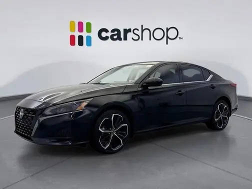 2023 Nissan Altima 2.5 SR AWD photo