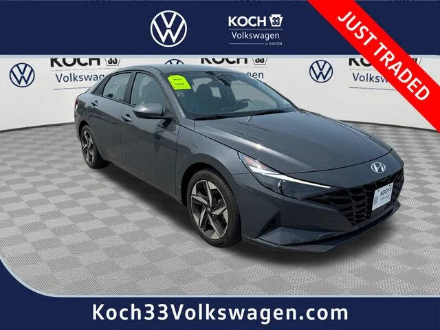 2023 Hyundai Elantra SEL FWD photo