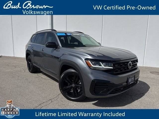 2023 Volkswagen Atlas 3.6L V6 SEL R-Line Black AWD photo