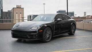 2023 Porsche Panamera 4 Platinum Edition AWD photo