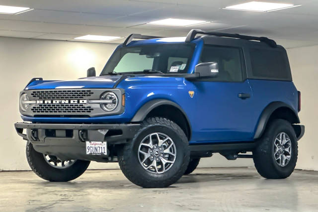 2023 Ford Bronco 2 Door Badlands 4WD photo