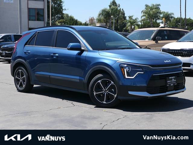 2023 Kia Niro EX FWD photo