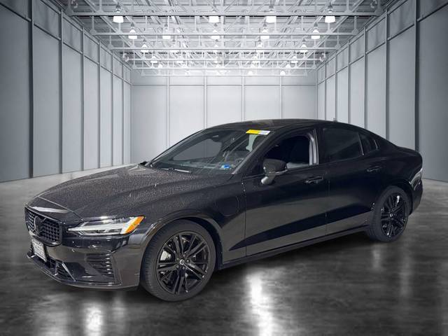 2023 Volvo S60 Recharge Ultimate Black Edition AWD photo