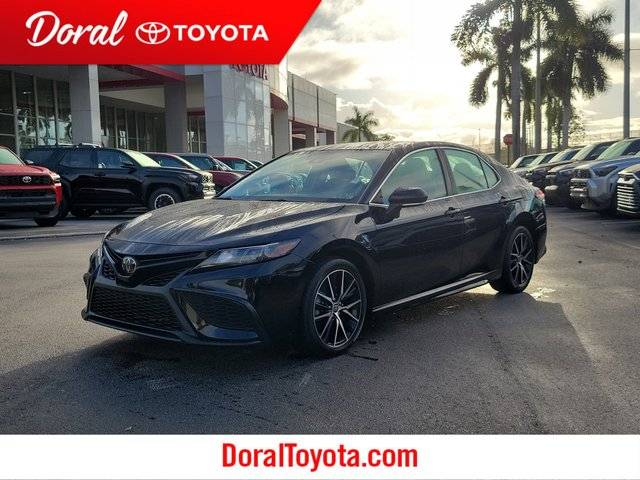 2023 Toyota Camry SE FWD photo