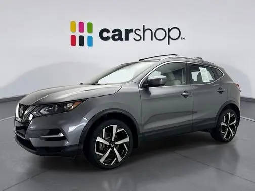 2022 Nissan Rogue Sport SL AWD photo