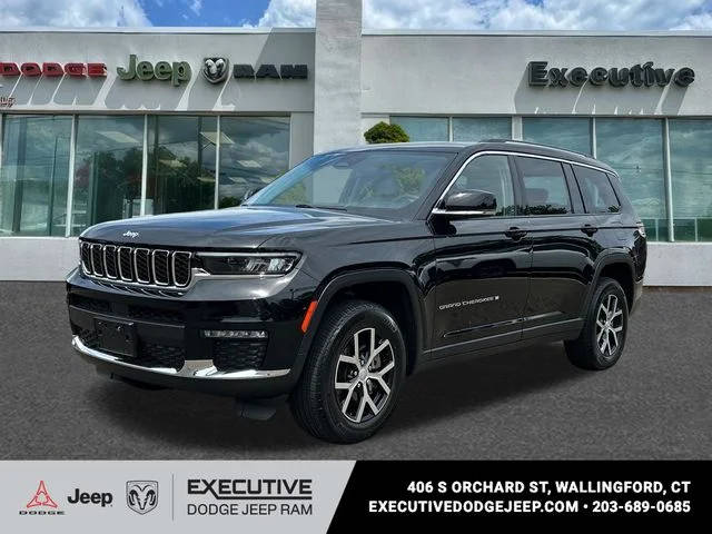 2023 Jeep Grand Cherokee L Limited 4WD photo