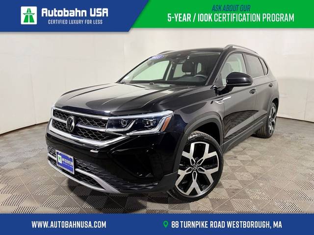 2023 Volkswagen Taos SEL AWD photo