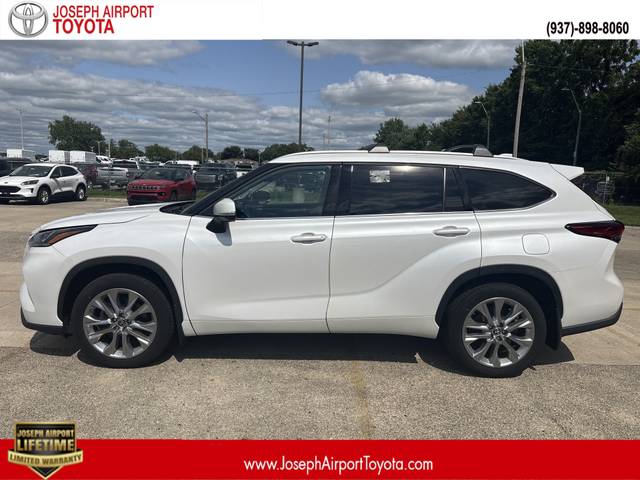 2023 Toyota Highlander Limited AWD photo
