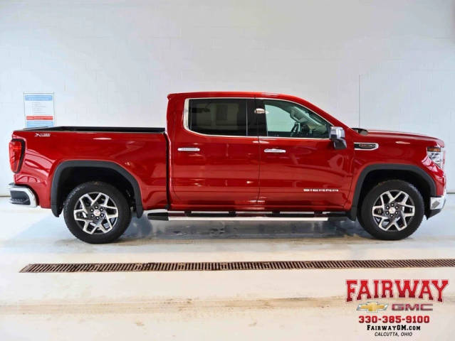 2023 GMC Sierra 1500 SLT 4WD photo