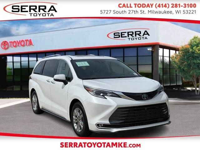 2023 Toyota Sienna Platinum AWD photo