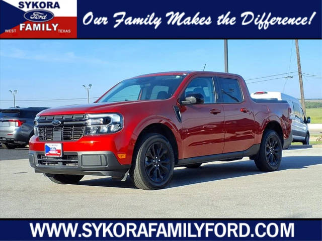 2023 Ford Maverick LARIAT AWD photo