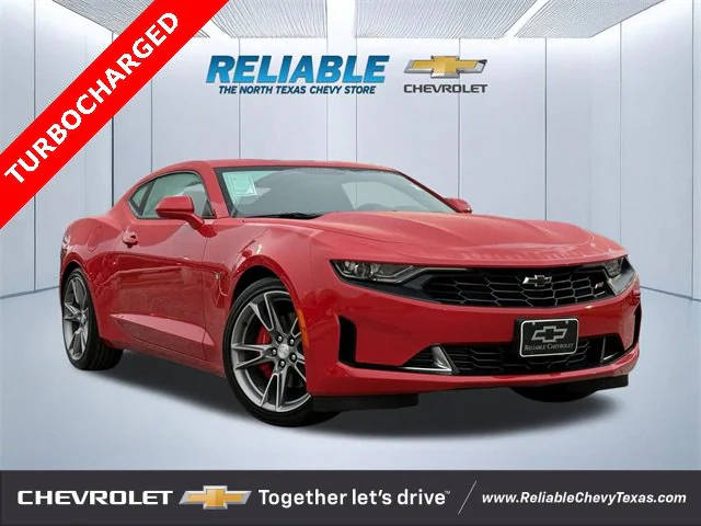 2023 Chevrolet Camaro 2LT RWD photo