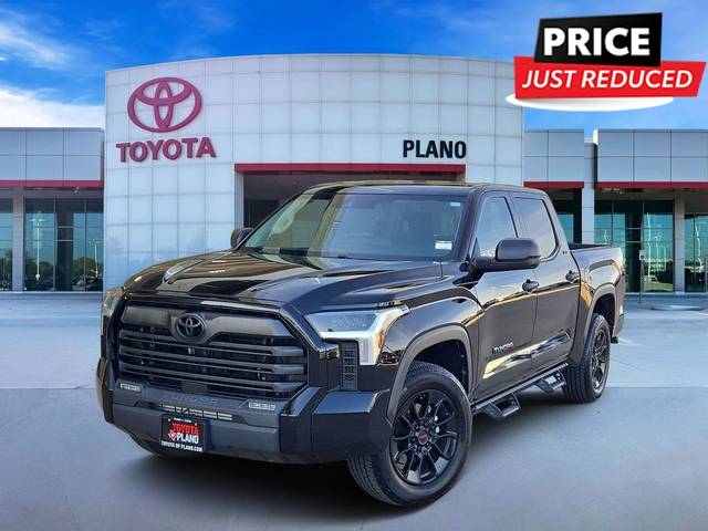 2023 Toyota Tundra SR5 4WD photo