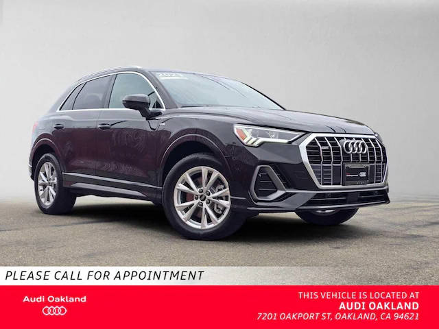 2023 Audi Q3 S line Premium AWD photo