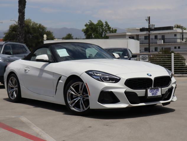 2023 BMW Z4 sDrive30i RWD photo