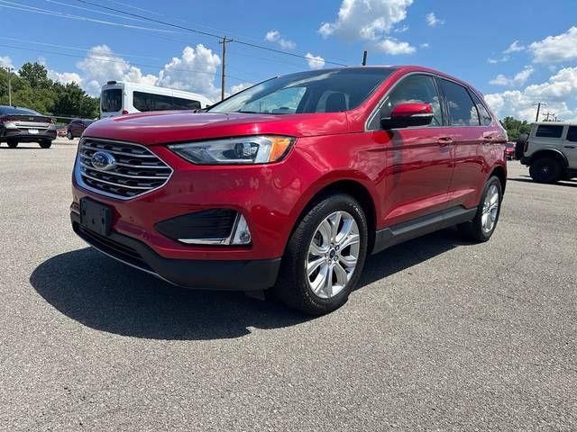 2022 Ford Edge Titanium AWD photo